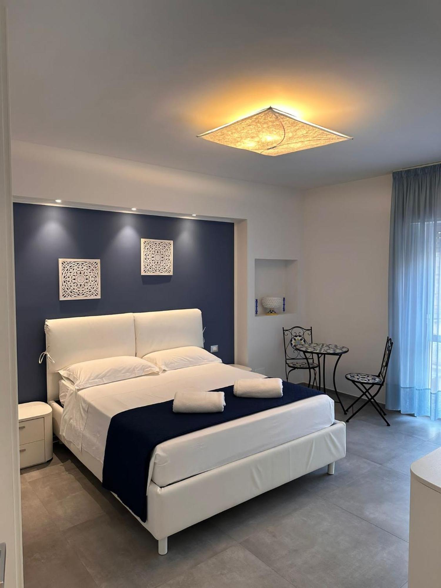 Апартаменты Luxury Sea House Трапани Экстерьер фото